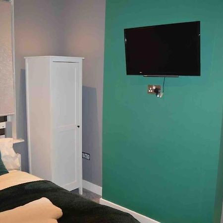 Unique 4 Bed House In Derby Perfect For Contractors And Families 빌라 외부 사진